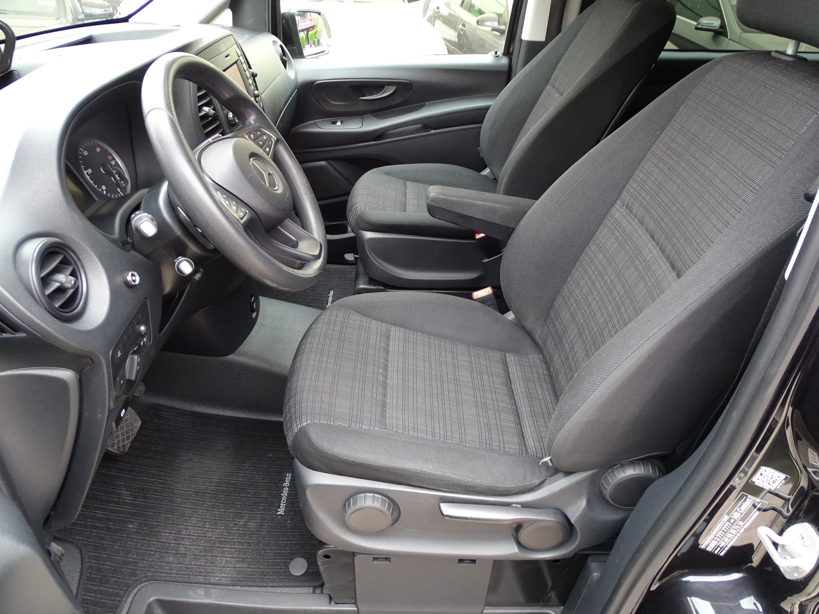 Mercedes-Benz Vito 116CDI_163кс_LED_9 Местен_TOURER_*  - изображение 9