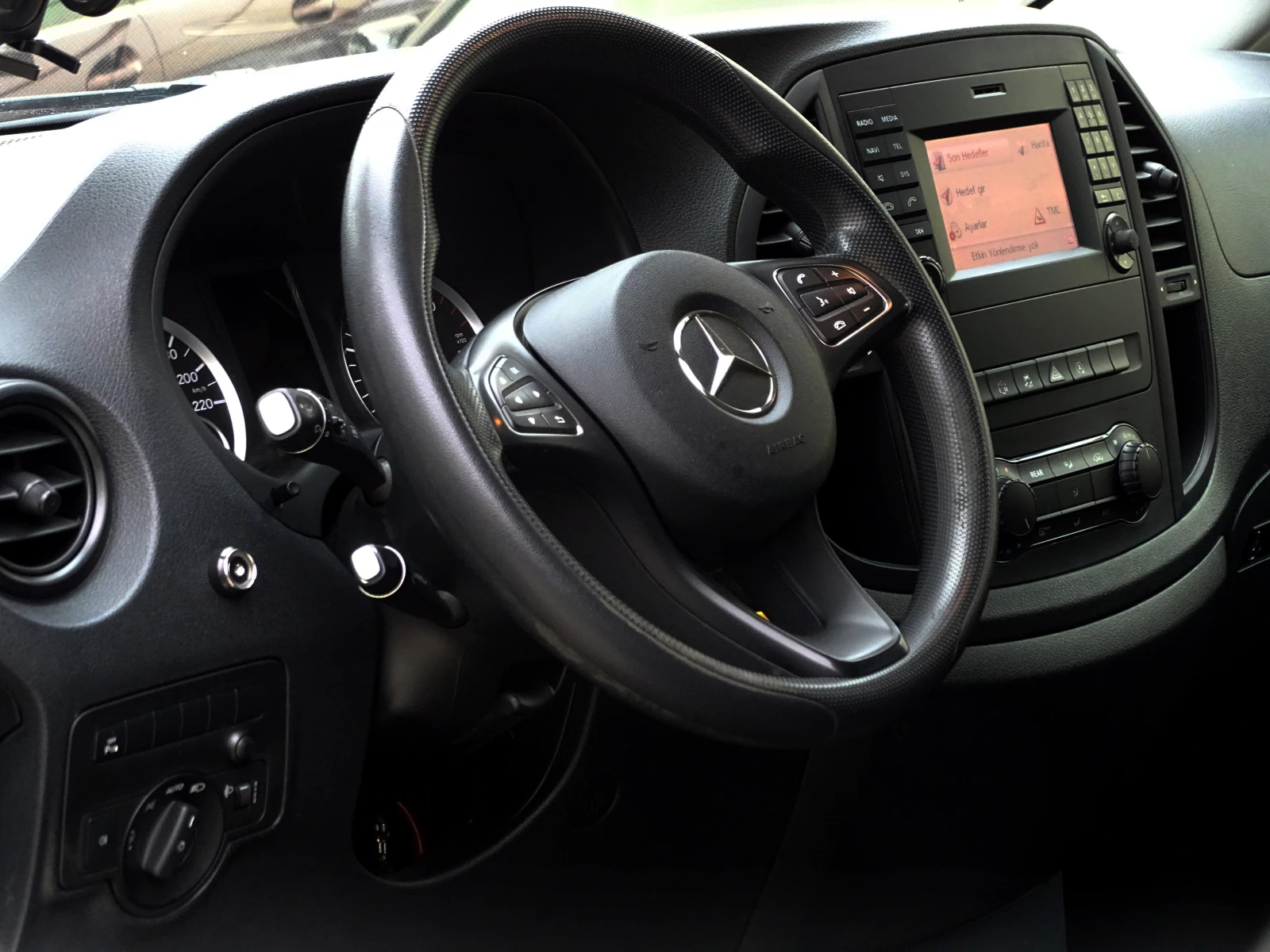 Mercedes-Benz Vito 116CDI_163кс_LED_9 Местен_TOURER_*  - изображение 10