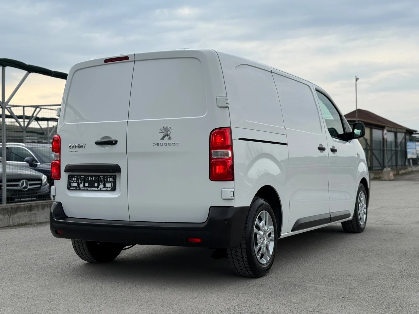 Peugeot Expert 1.5-BLUEHDI-185.000km-NEW-NAVI-KAMERA-PARKTRONIK | Mobile.bg � ����������� 6