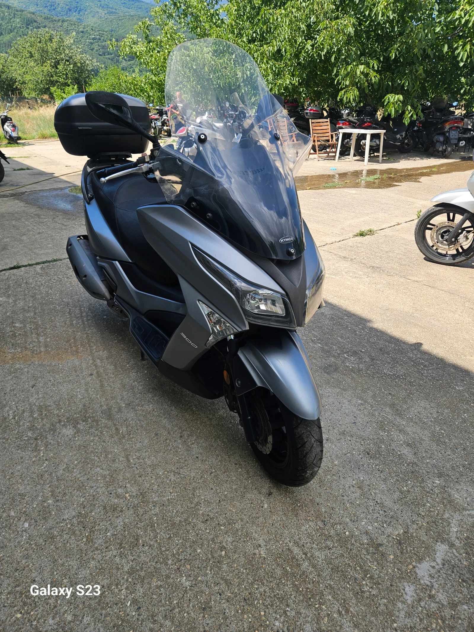 Kymco Xciting X taun 300i ABS  perfekten