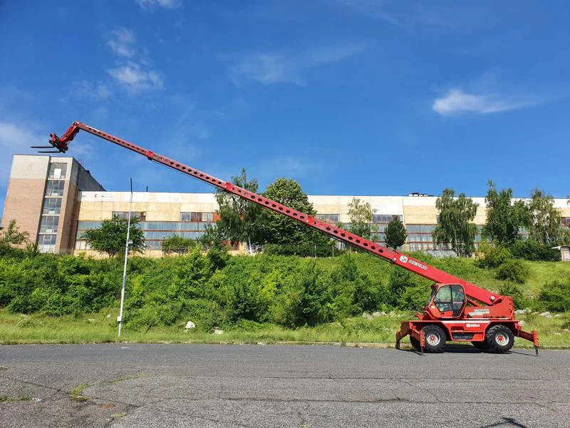 Телескопичен товарач Merlo ROTO 40.25 MCSS  4x4x4, снимка 4 - Селскостопанска техника - 29114707