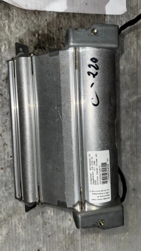 Аirbag за Mercedes C220 - 2038604405 / 600794000A, снимка 2 - Части - 53420422