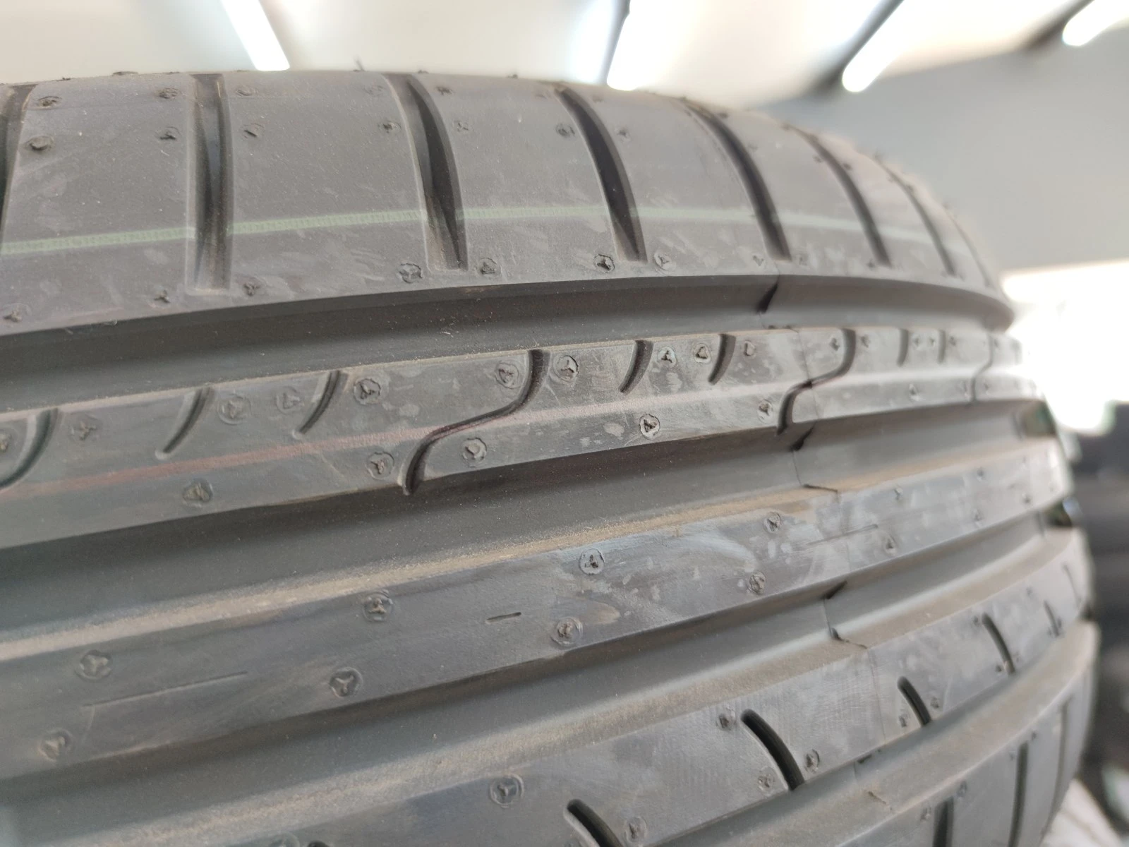Гуми Летни 205/60R16, снимка 6 - Гуми и джанти - 56664521
