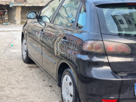 Seat Ibiza, снимка 4 - Автомобили и джипове - 45522240