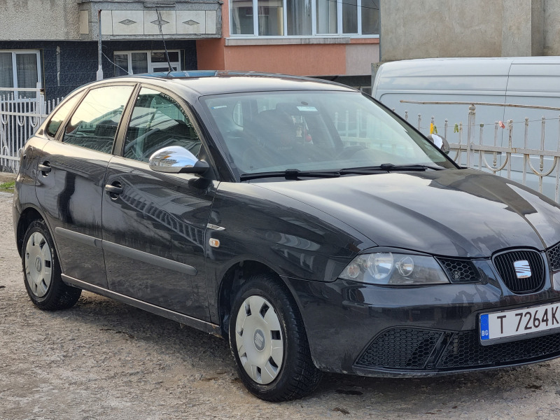 Seat Ibiza, снимка 2 - Автомобили и джипове - 45522240