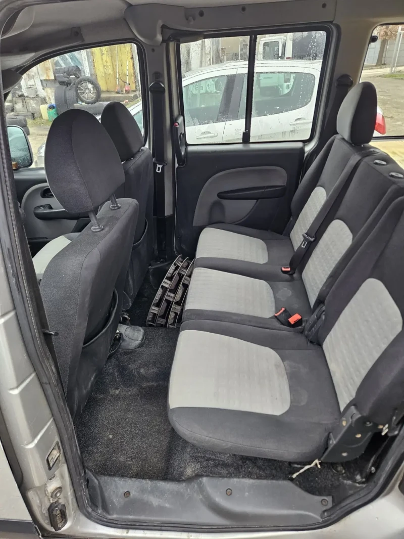 Fiat Doblo 1.4I, снимка 9 - Автомобили и джипове - 48236826