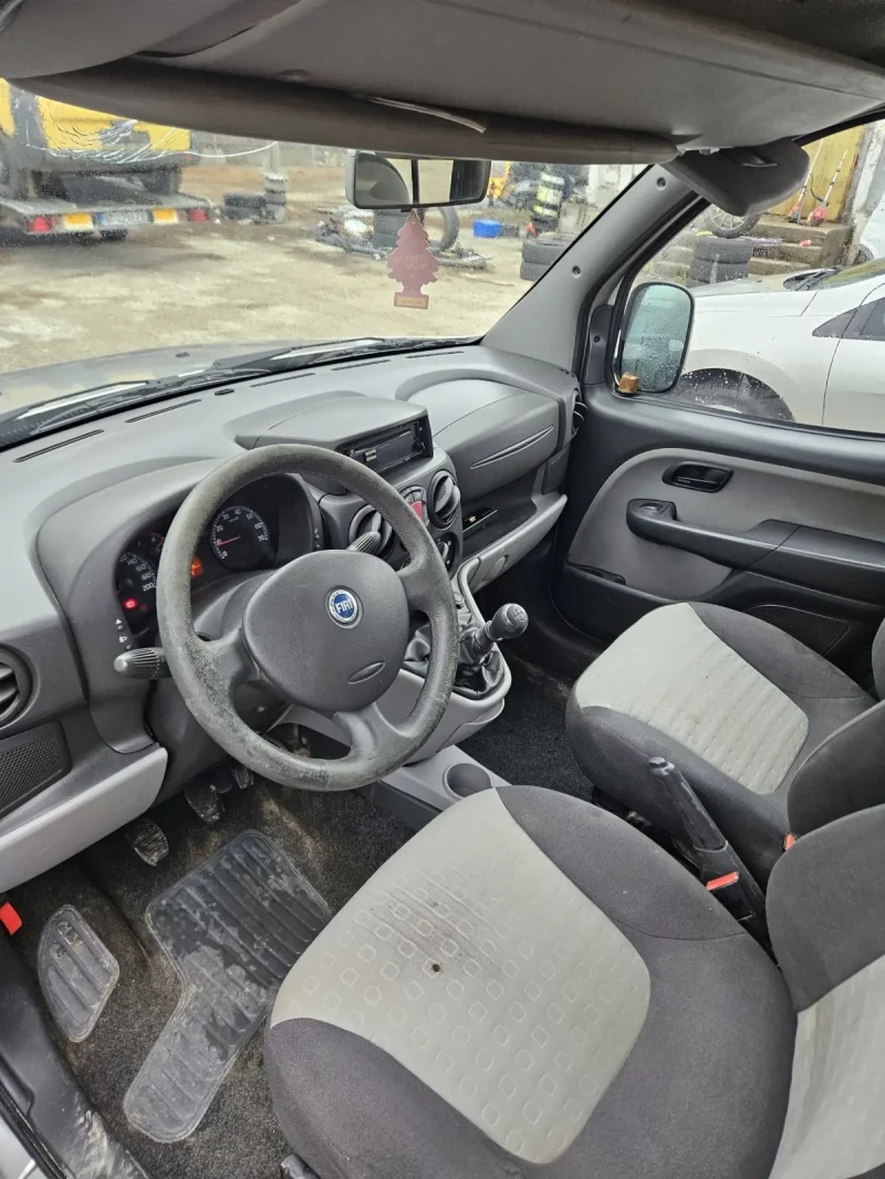 Fiat Doblo 1.4I, снимка 5 - Автомобили и джипове - 48236826