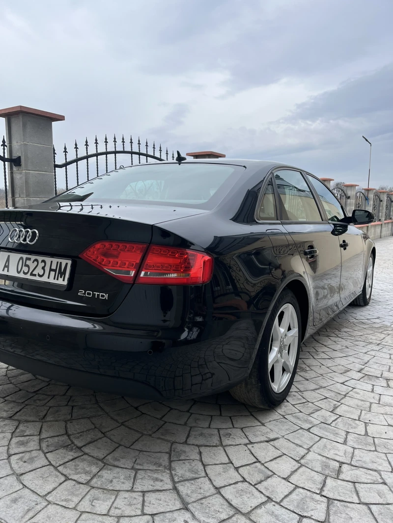 Audi A4 В 8, снимка 4 - Автомобили и джипове - 48349101