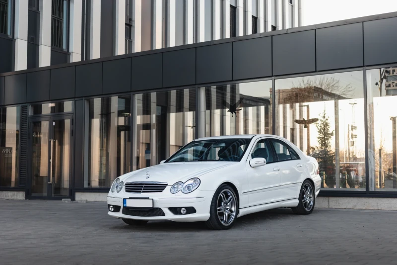 Mercedes-Benz C 55 AMG, снимка 1 - Автомобили и джипове - 48425858