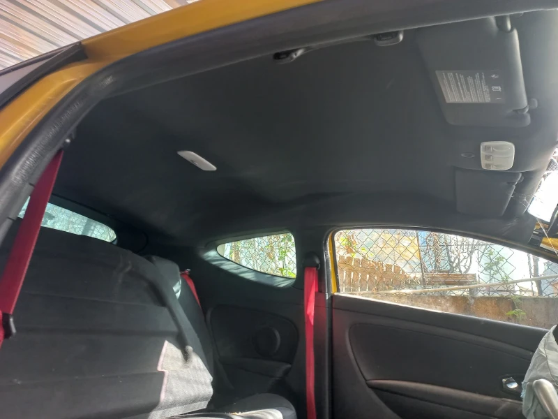 Renault Megane Megane RS на части 2000 кубика 300 коня, снимка 11 - Автомобили и джипове - 52830084