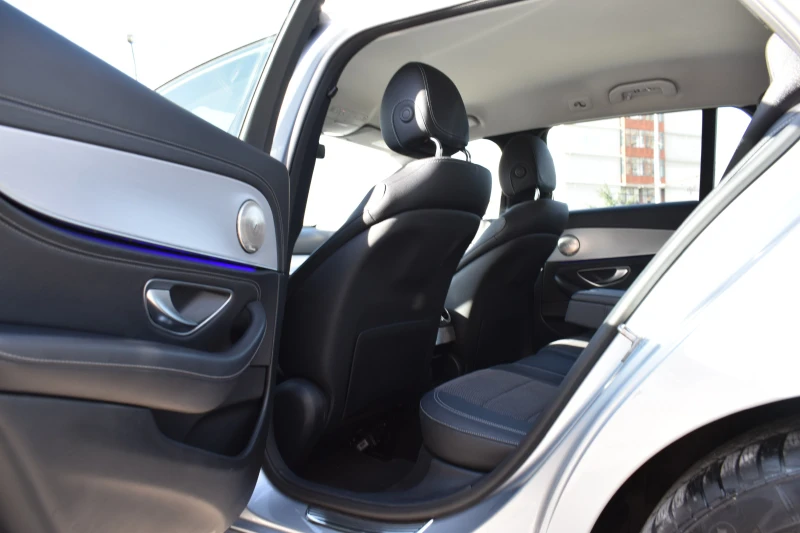 Mercedes-Benz E 220 9G* FACELIFT* SERVICE-HISTORY-DIGITAL, снимка 11 - Автомобили и джипове - 52650533