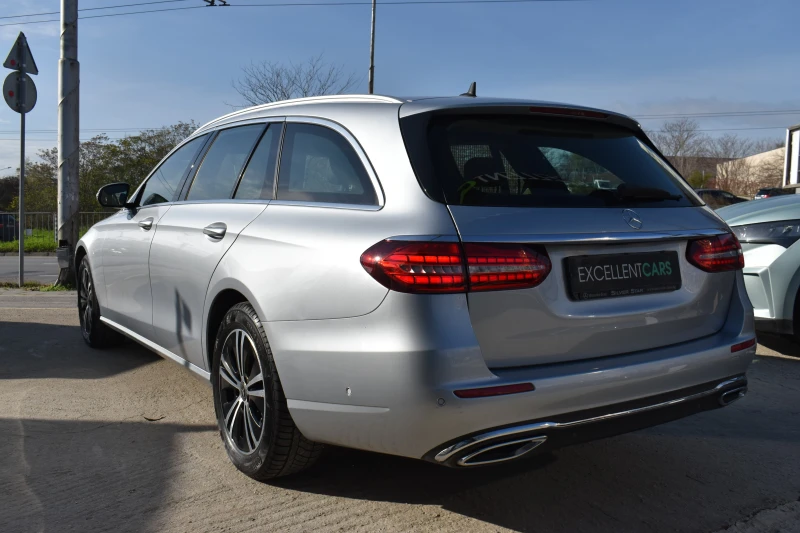 Mercedes-Benz E 220 9G* FACELIFT* SERVICE-HISTORY-DIGITAL, снимка 4 - Автомобили и джипове - 52650533