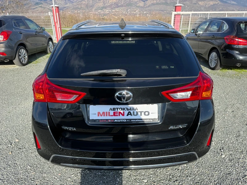 Toyota Auris (KATO НОВА), снимка 7 - Автомобили и джипове - 52753932