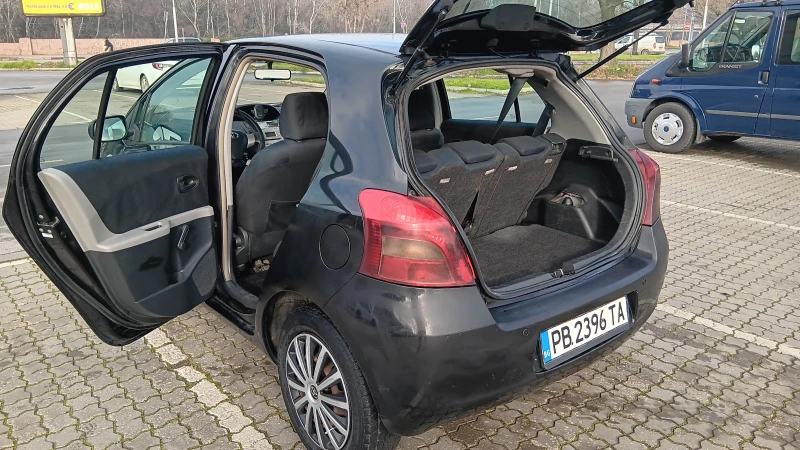 Toyota Yaris, снимка 8 - Автомобили и джипове - 53036489
