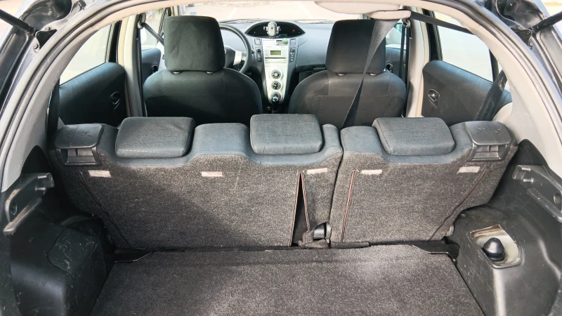 Toyota Yaris, снимка 9 - Автомобили и джипове - 53036489