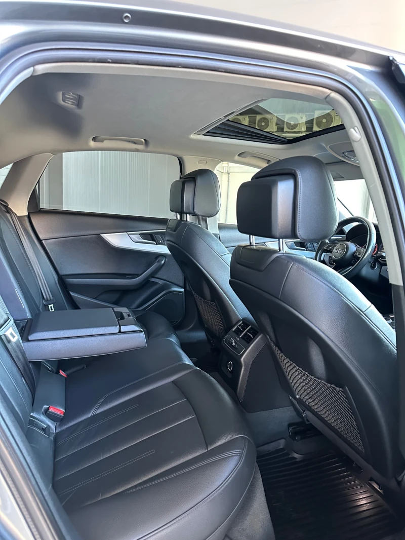 Audi A4 ОБСЛУЖЕНА/НОВИ ГУМИ 8БР/QUATTRO/AMBIENTLIGHT, снимка 11 - Автомобили и джипове - 53112466