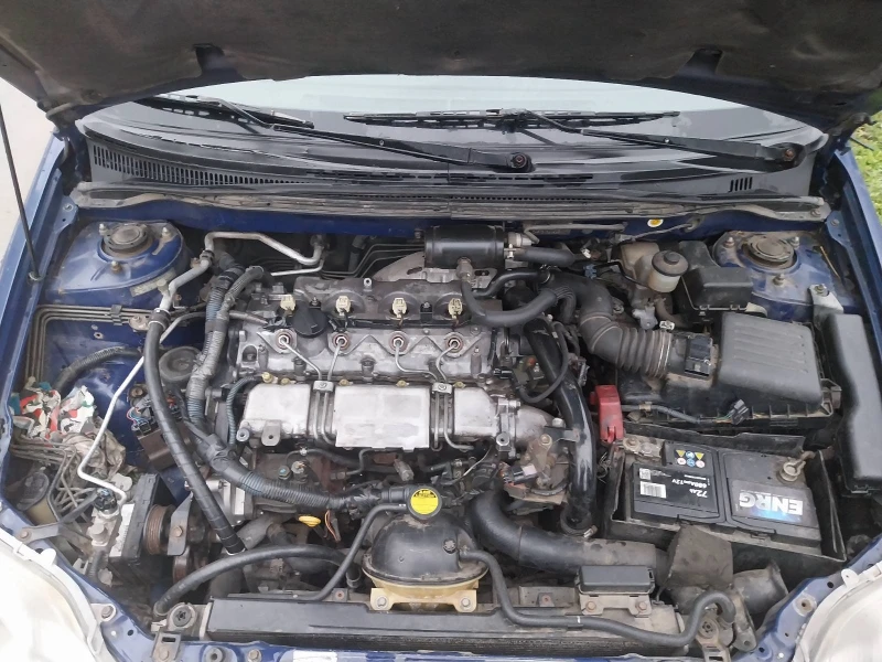 Toyota Corolla D4D 2.0, снимка 12 - Автомобили и джипове - 53215054