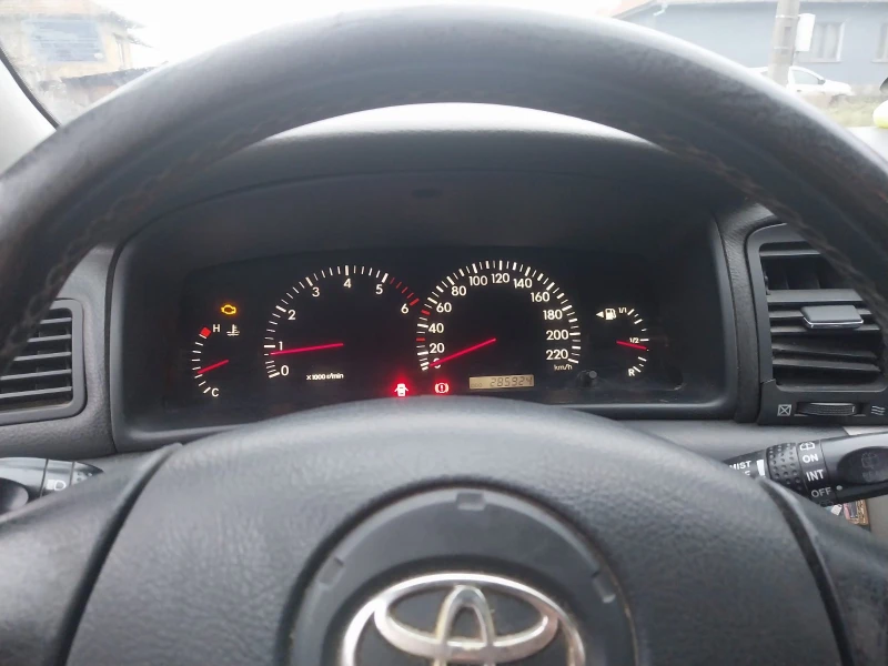 Toyota Corolla D4D 2.0, снимка 8 - Автомобили и джипове - 53215054