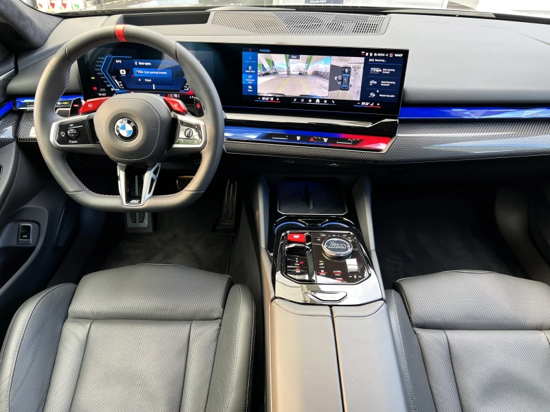 BMW M5 4.4 V8/PLUG-IN/xDrive/CARBON/B&W/HEAD UP/360/, снимка 12 - Автомобили и джипове - 53445738