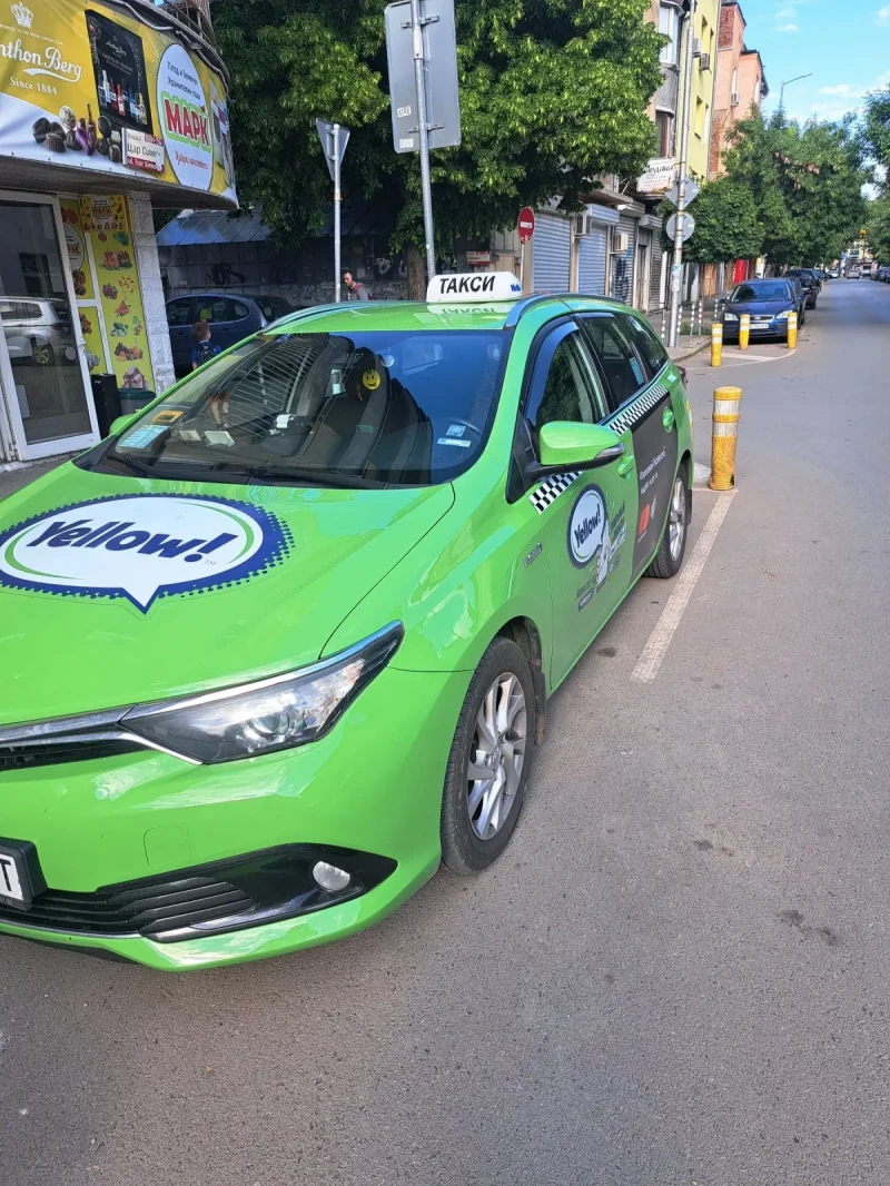 Toyota Auris - 28500 лв. - 94815405 1