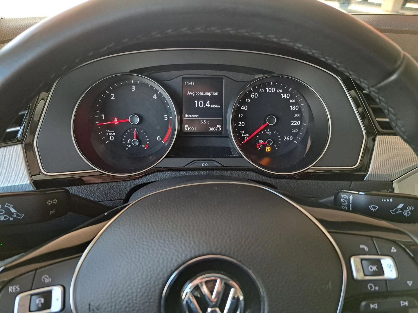 VW Passat SS Comfortline 2.0TDI BMT - изображение 8