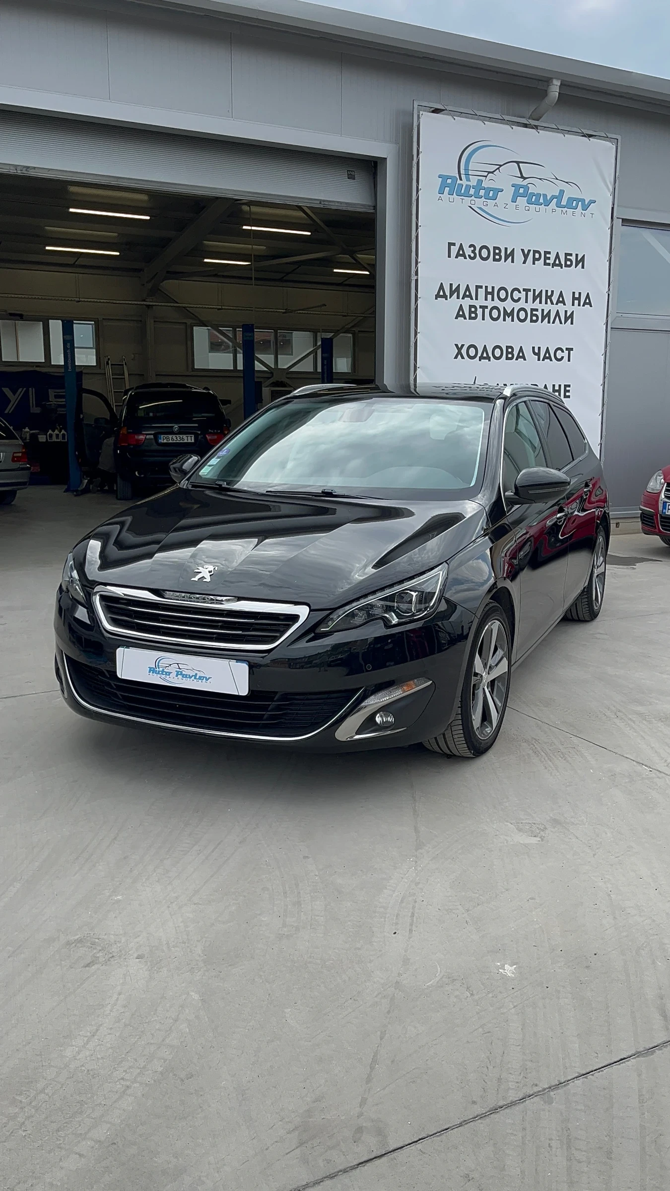 Peugeot 308 1.2 e-THP Allure | Mobile.bg   1