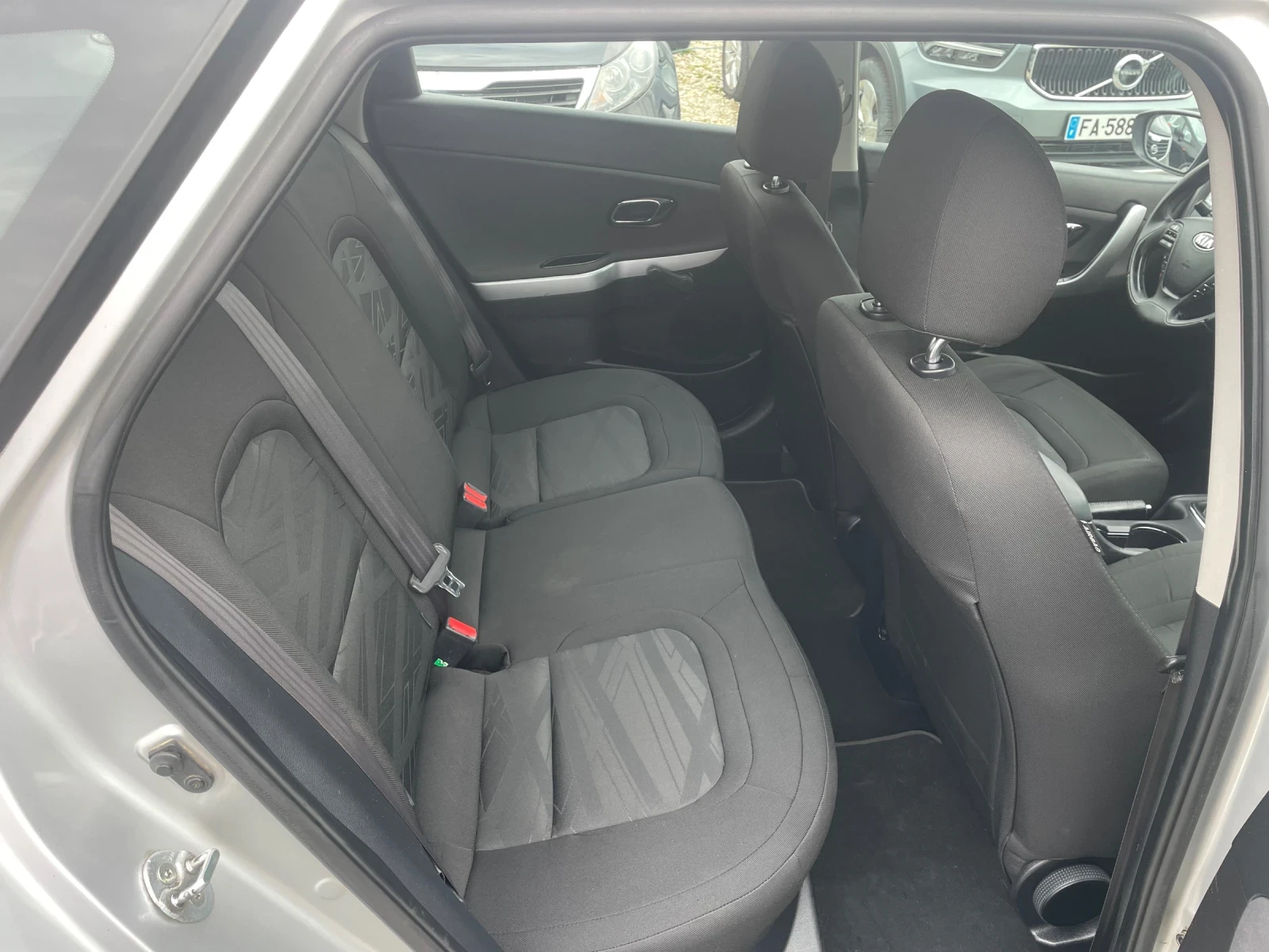 Kia Ceed 1.6 CRDi Navi | Mobile.bg   12