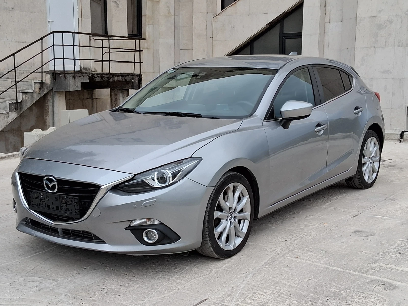 Mazda 3 2.2SkyActive-D - изображение 2