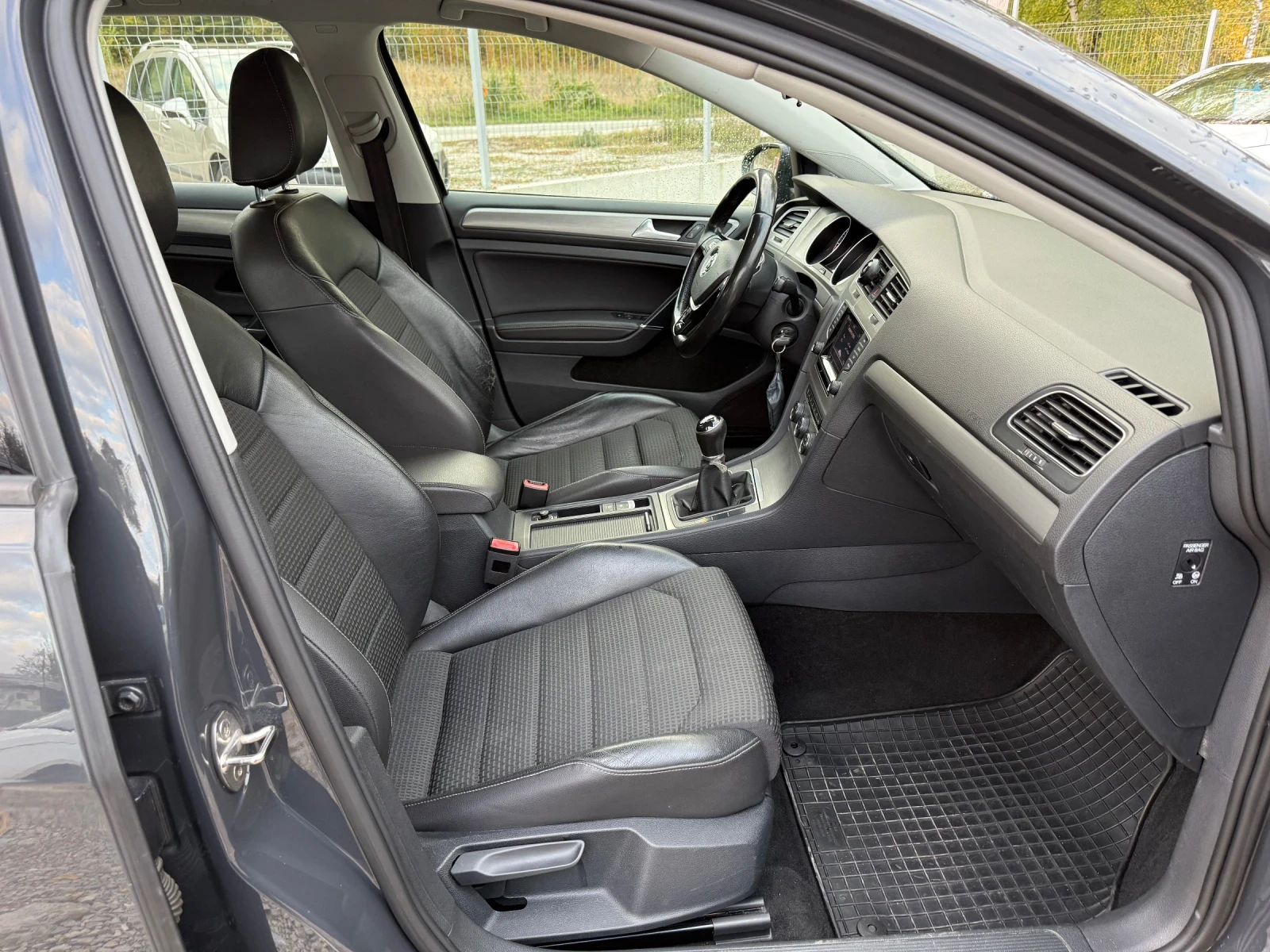 VW Golf Variant 1.6TDI | Mobile.bg   12