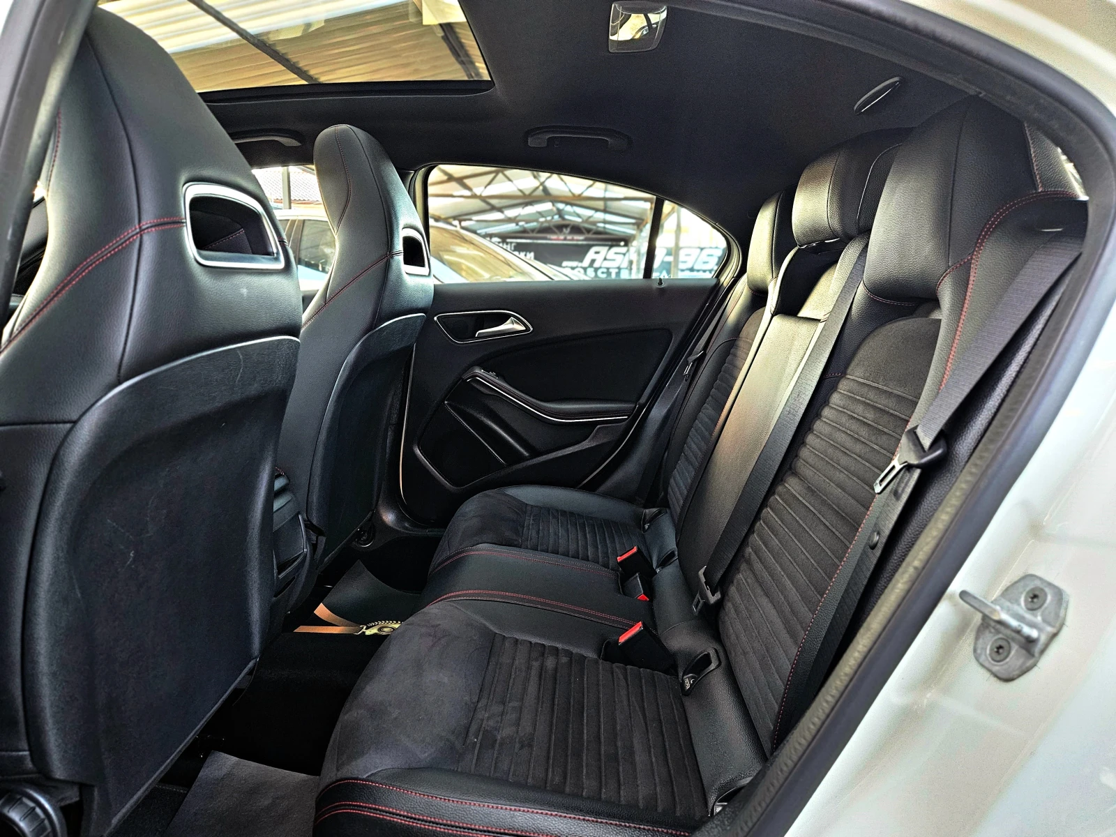 Mercedes-Benz A 180 AMG/FACE/LED/GERMANY/PANORAMA/CAMERA/CAR PLAY/LIZI | Mobile.bg � ����������� 16