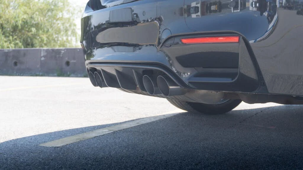 BMW M4 CS - изображение 7