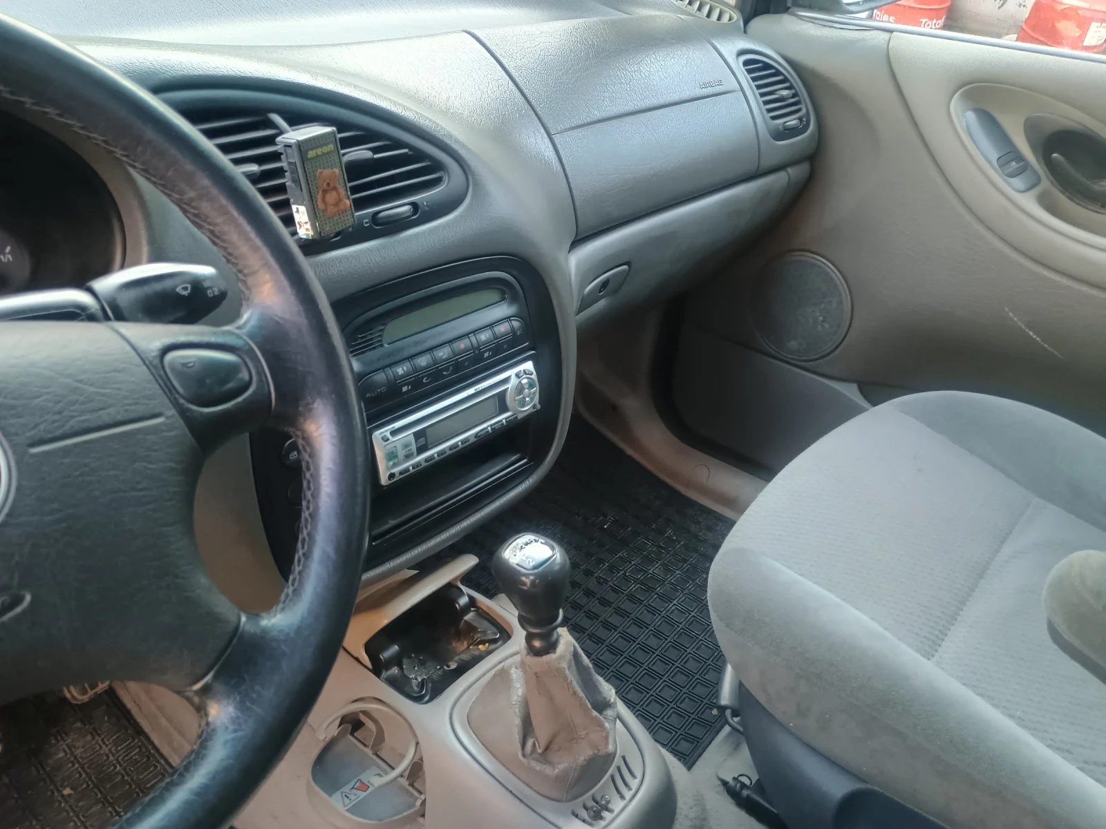 VW Sharan 1, 9 ТДИ, снимка 7 - Автомобили и джипове - 53822509