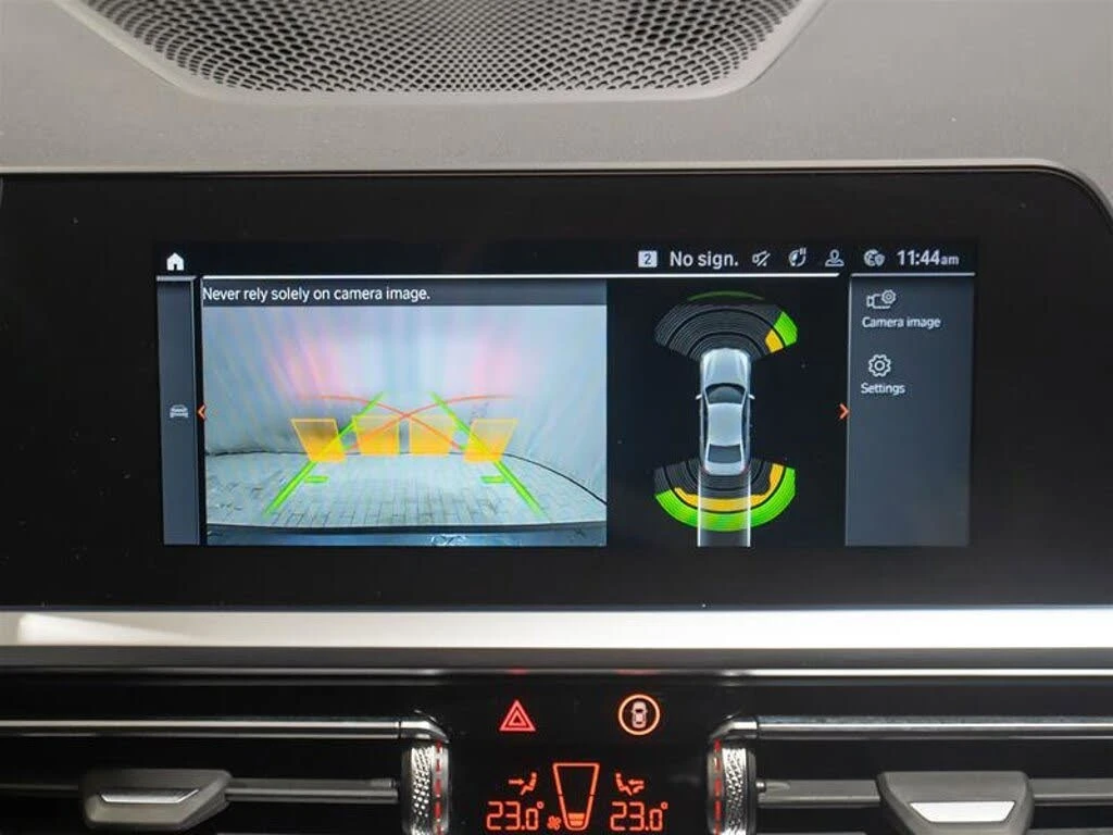 BMW 330 xDrive* АвтоКредит* (ЦЕНА ДО БГ), снимка 11 - Автомобили и джипове - 54042116