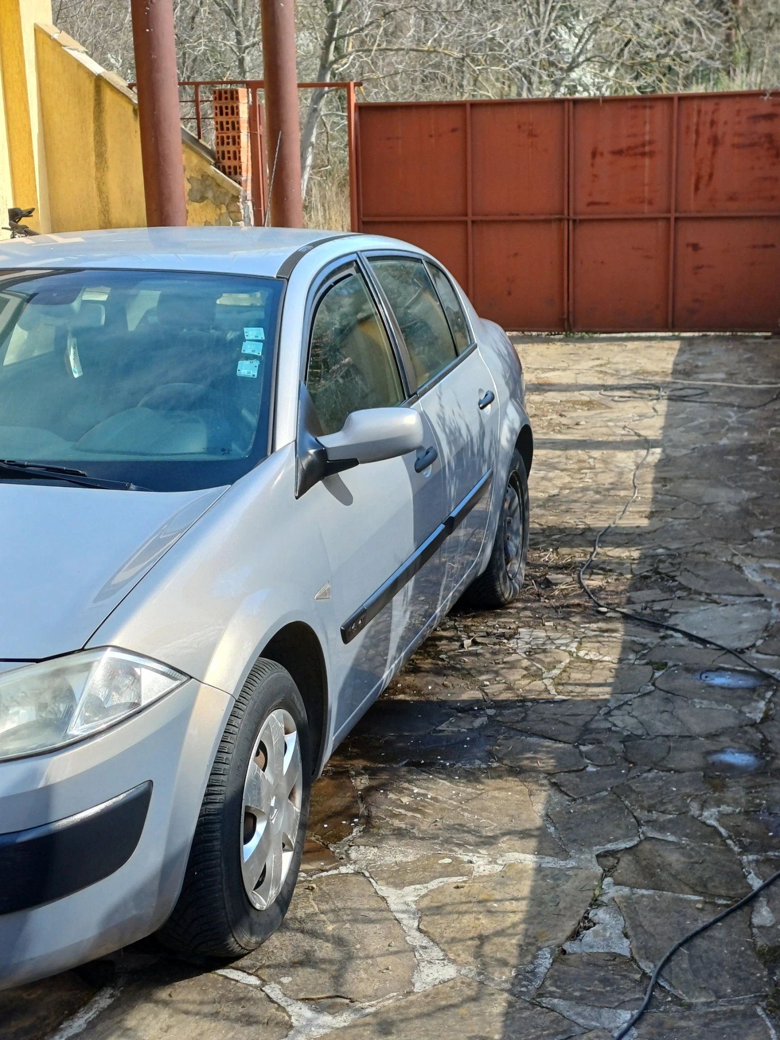 Renault Megane, снимка 2 - Автомобили и джипове - 54126197