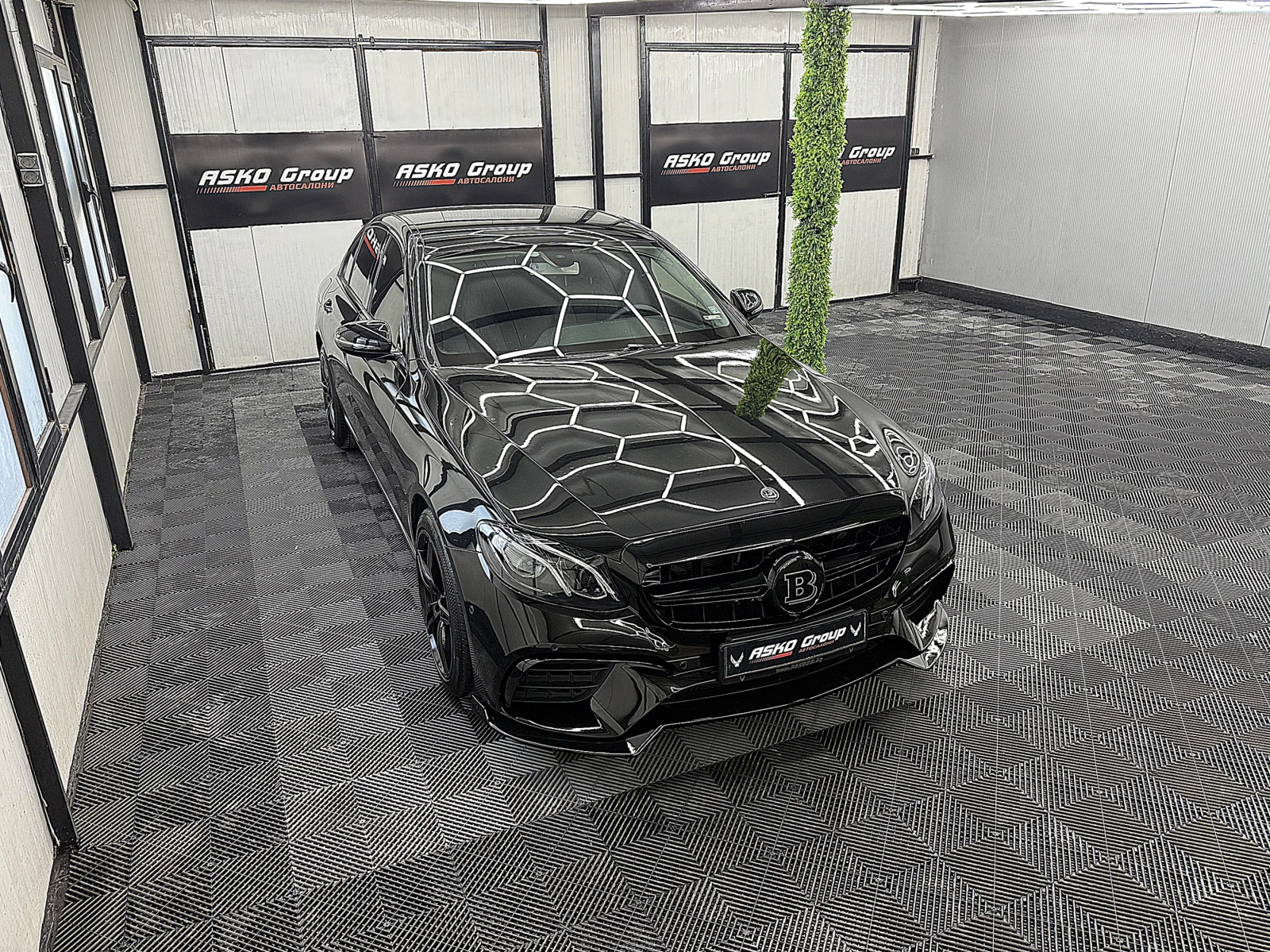 Mercedes-Benz E 220 BRABUS-PAKET/START STOP/AMBIENT/СОБСТВЕН ЛИЗИНГ, снимка 8 - Автомобили и джипове - 54455125