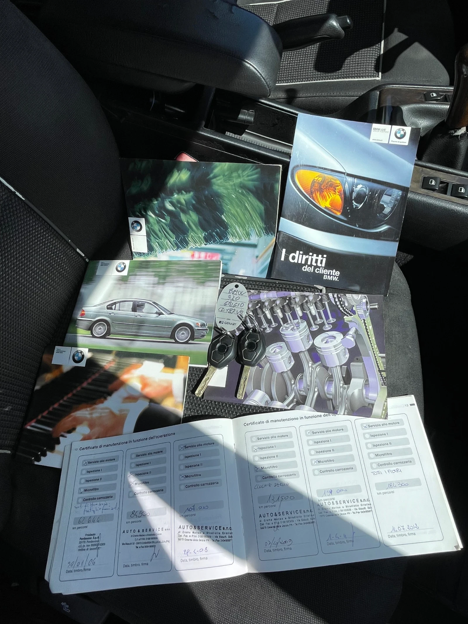 BMW 320 2.0, снимка 9 - Автомобили и джипове - 54493304