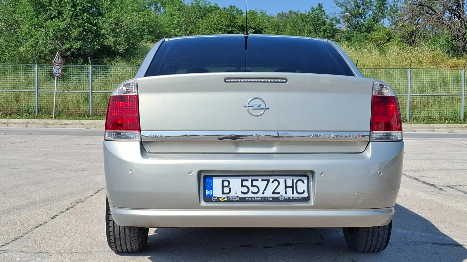 Opel Vectra 1.9 CDTI, снимка 5 - Автомобили и джипове - 55536312