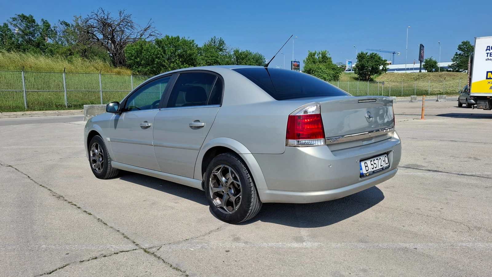 Opel Vectra 1.9 CDTI, снимка 4 - Автомобили и джипове - 55536312