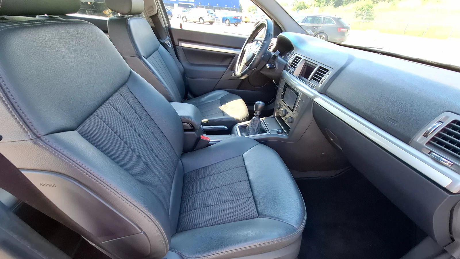 Opel Vectra 1.9 CDTI, снимка 10 - Автомобили и джипове - 55536312