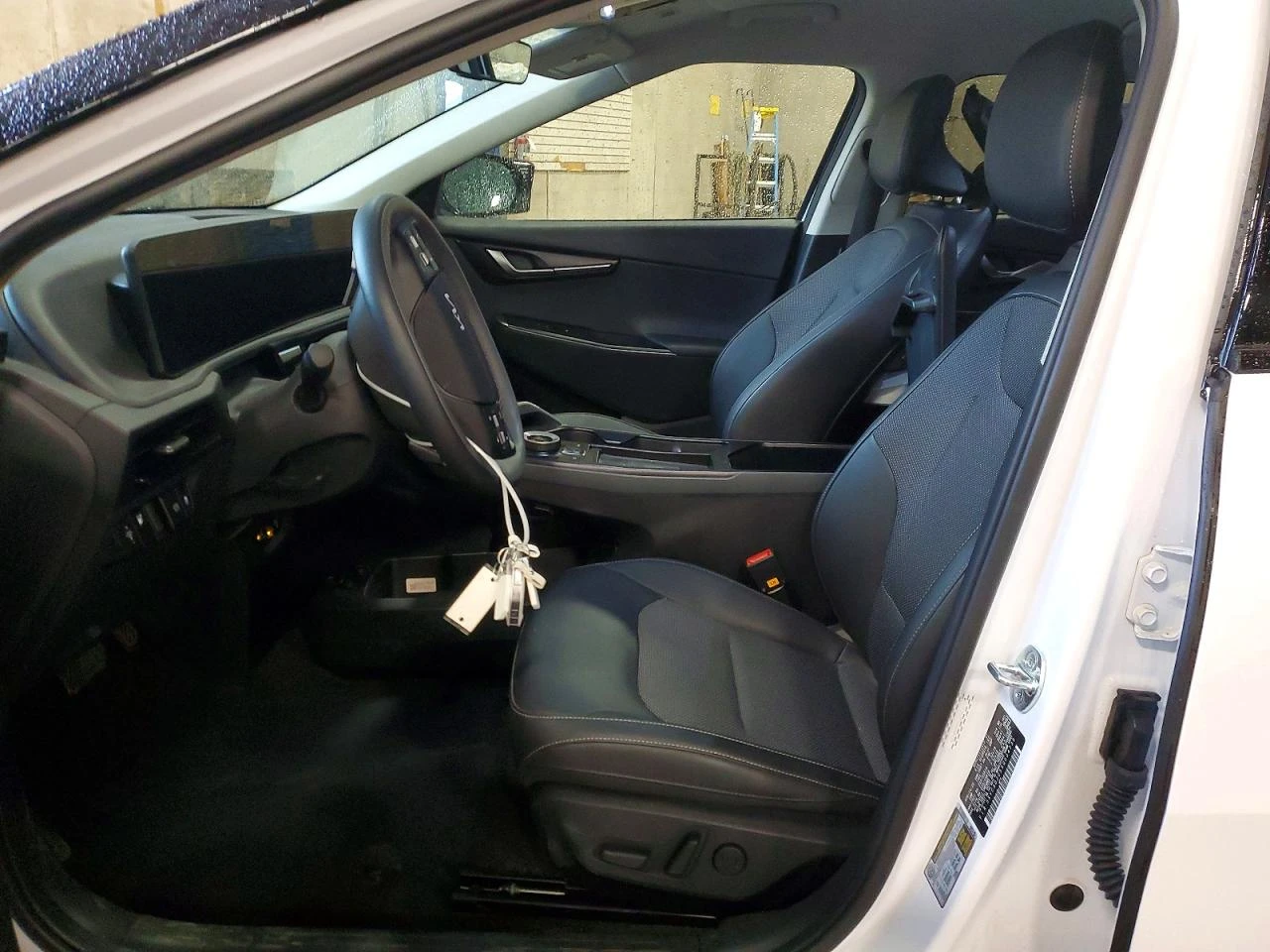 Kia EV6 / light long range / ЦЕНА ДО БЪЛГАРИЯ , снимка 7 - Автомобили и джипове - 55577775