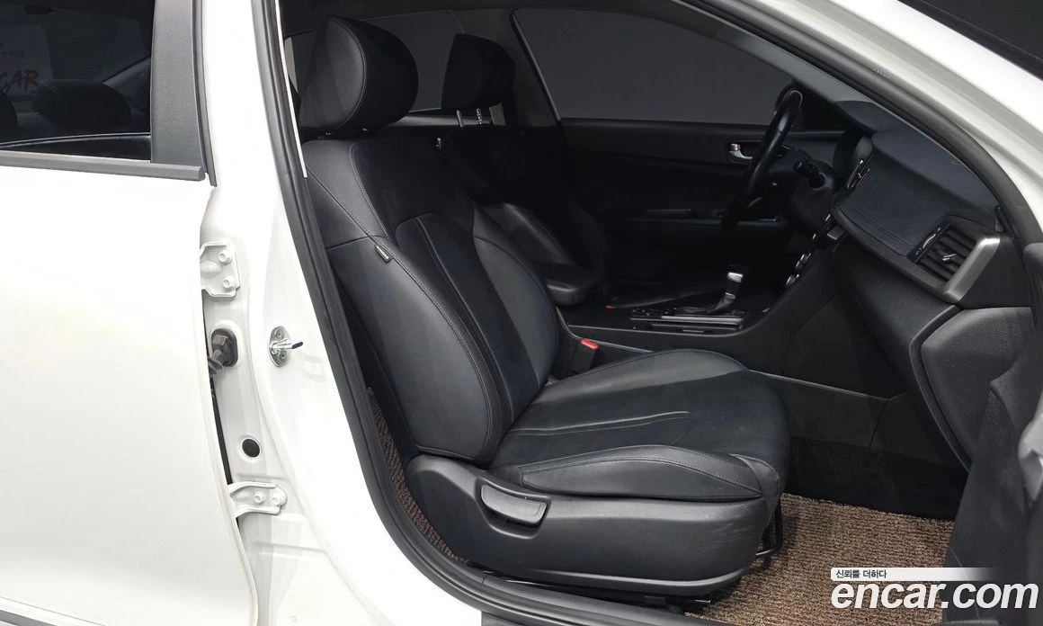 Kia K5 2.0 Prestige, снимка 11 - Автомобили и джипове - 55669087