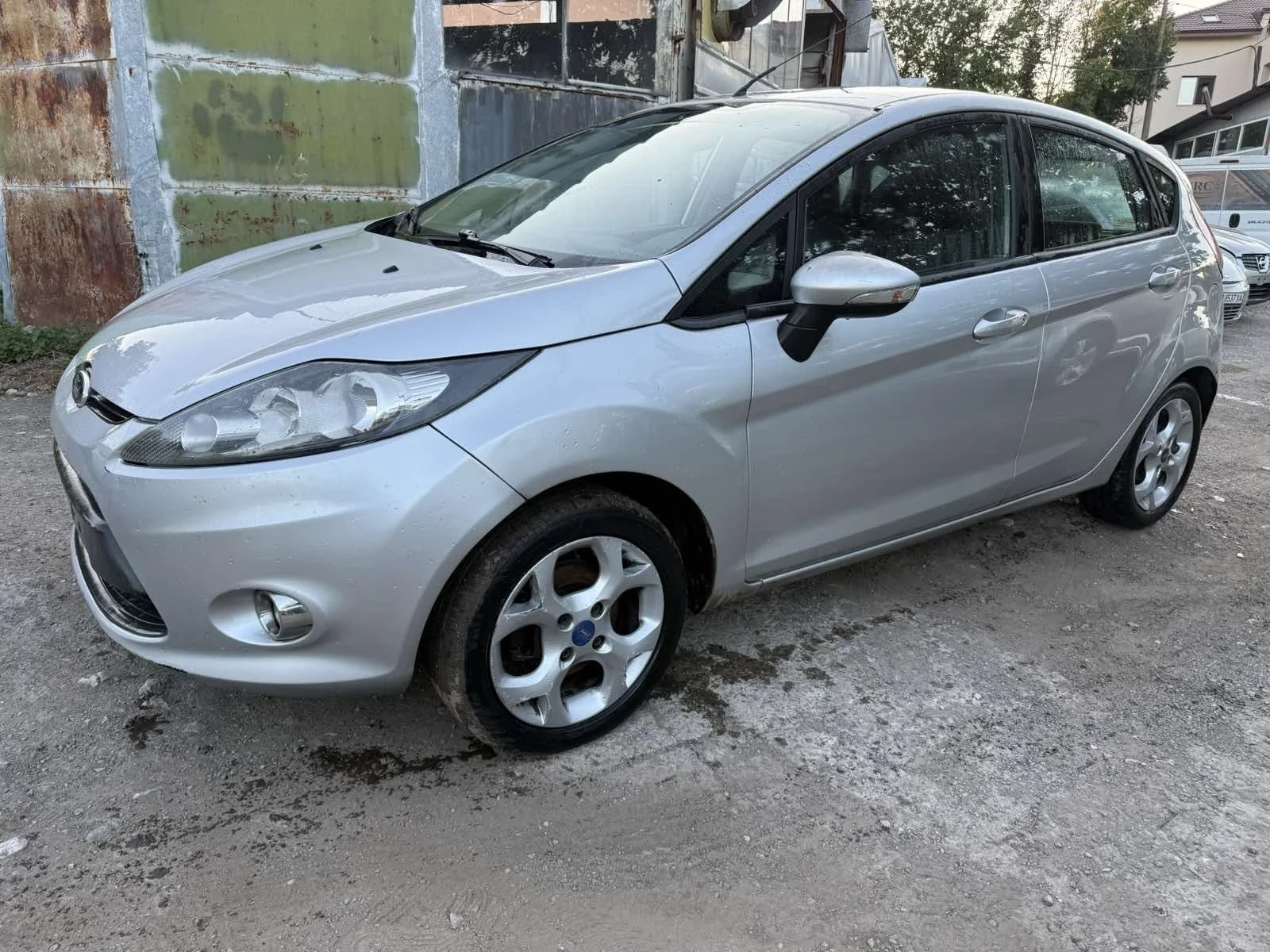 Ford Fiesta 1.4tdi, снимка 2 - Автомобили и джипове - 55732536