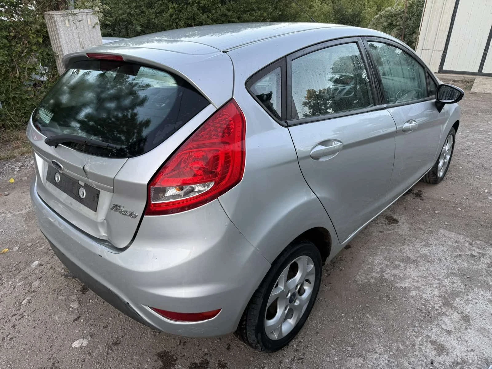 Ford Fiesta 1.4tdi, снимка 4 - Автомобили и джипове - 55732536