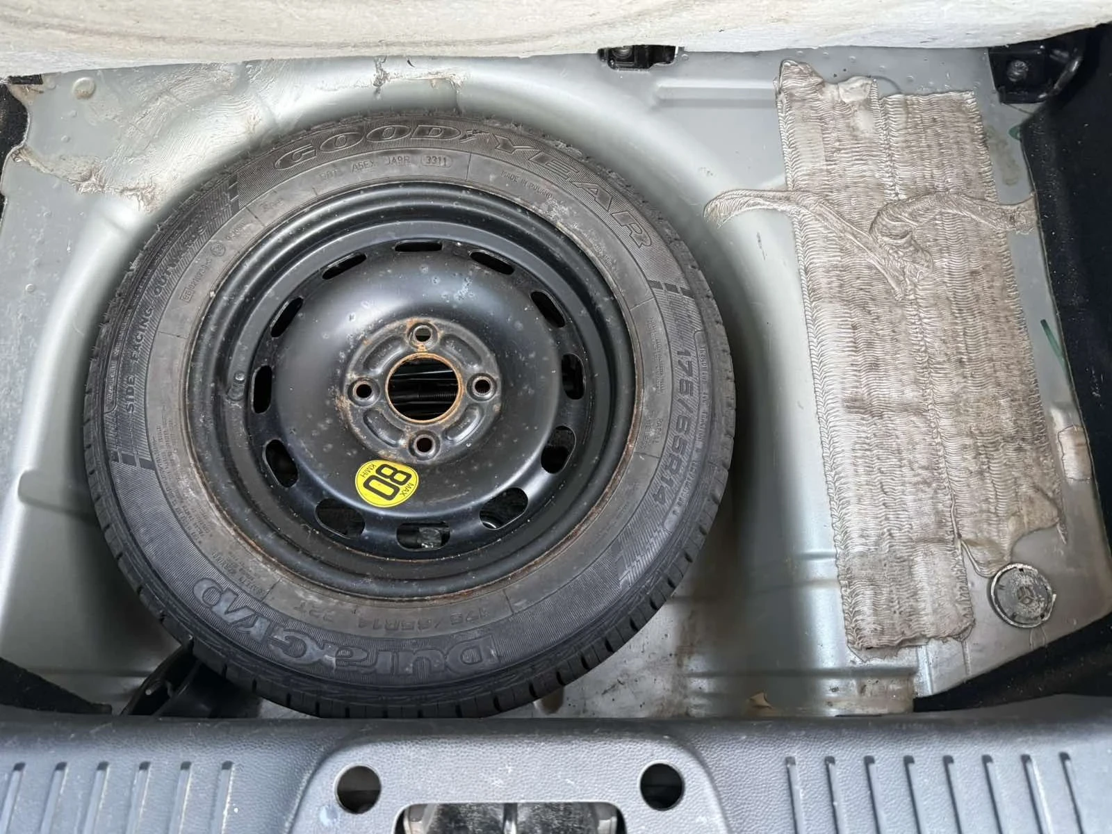 Ford Fiesta 1.4tdi, снимка 13 - Автомобили и джипове - 55732536