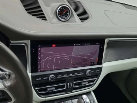 Porsche Macan * GTS * CARFAX * 2 КЛЮЧА * ПАНО * ОБДУХВАНЕ * , снимка 12