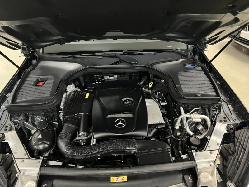 Mercedes-Benz GLC 300 4M| AMG| AirSus| Distr | 360| Bur| Heated-Vented| , снимка 17 - Автомобили и джипове - 48509262