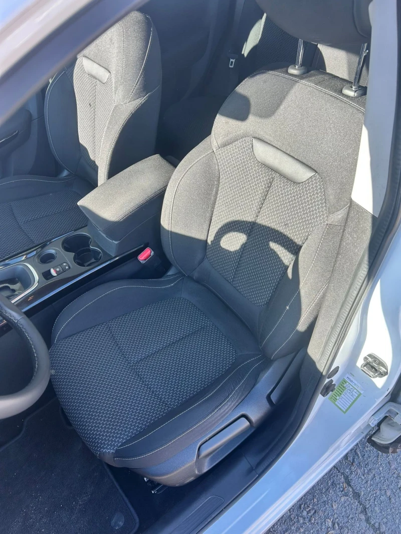Renault Kadjar, снимка 6 - Автомобили и джипове - 52926676