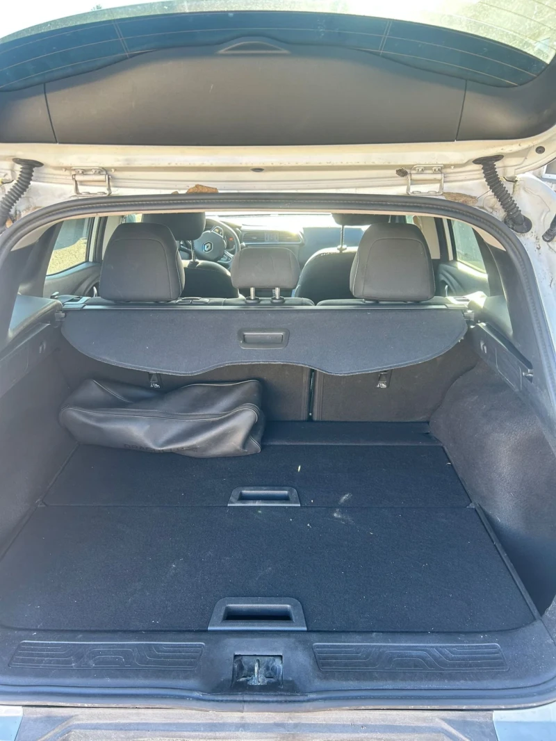 Renault Kadjar, снимка 9 - Автомобили и джипове - 52926676