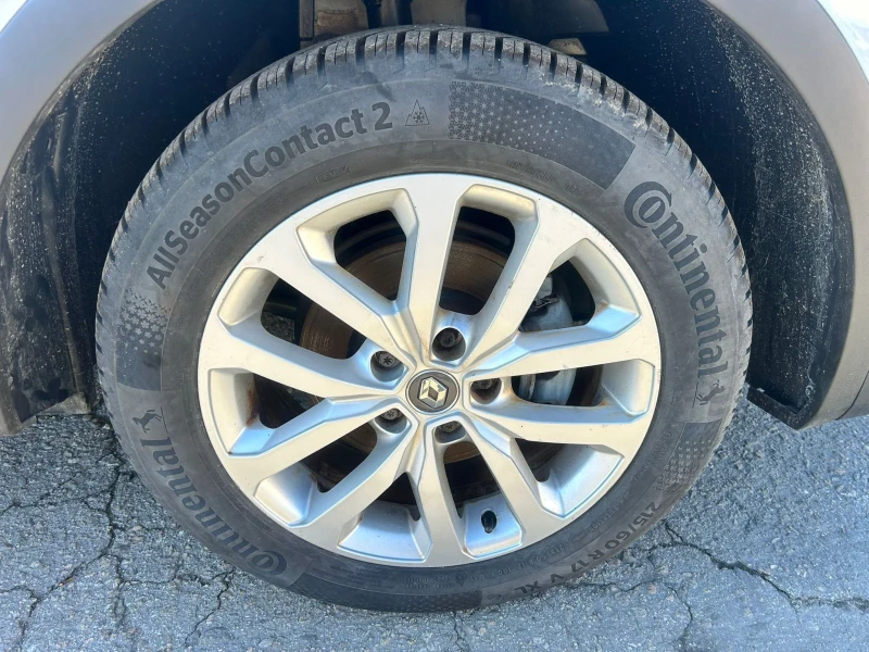 Renault Kadjar, снимка 13 - Автомобили и джипове - 52926676