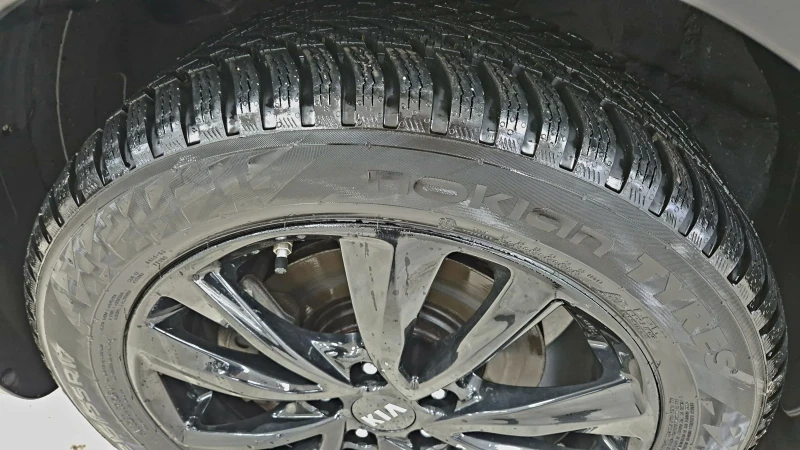 Kia Niro 64KWh/Premium/FaceLift/В Гаранция, снимка 5 - Автомобили и джипове - 53038098